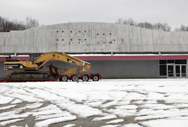 Gull Road Cinema 5 - Demolition Photos From Mlive